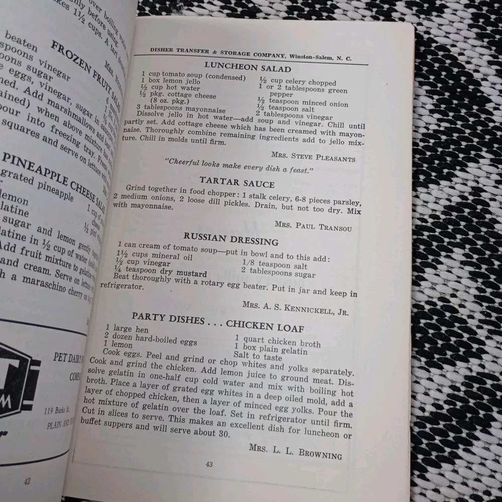 What's Cookin'?  1948  1st ED. Winston-Salem Woman's  Club Cookbook